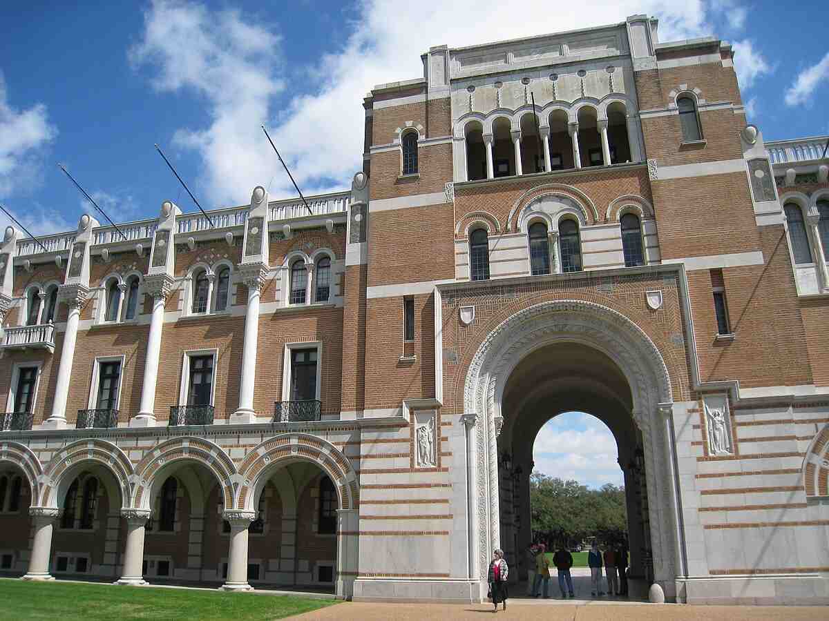 Rice University building for article Moving to Rice Village, West University and Bellaire for newcomers moving to Houston.