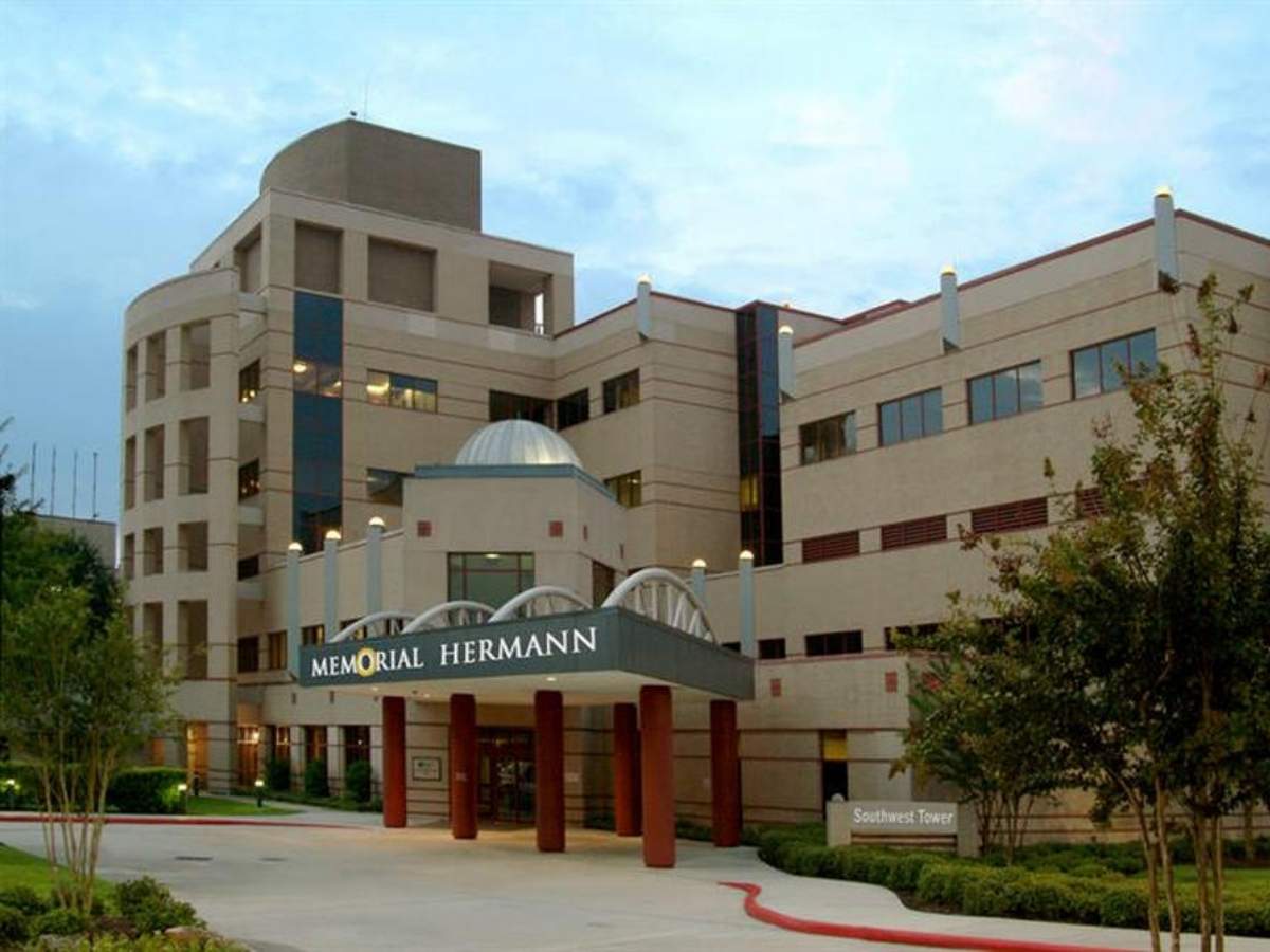Picture of hospital for article Memorial Hermann Northeast Hospital