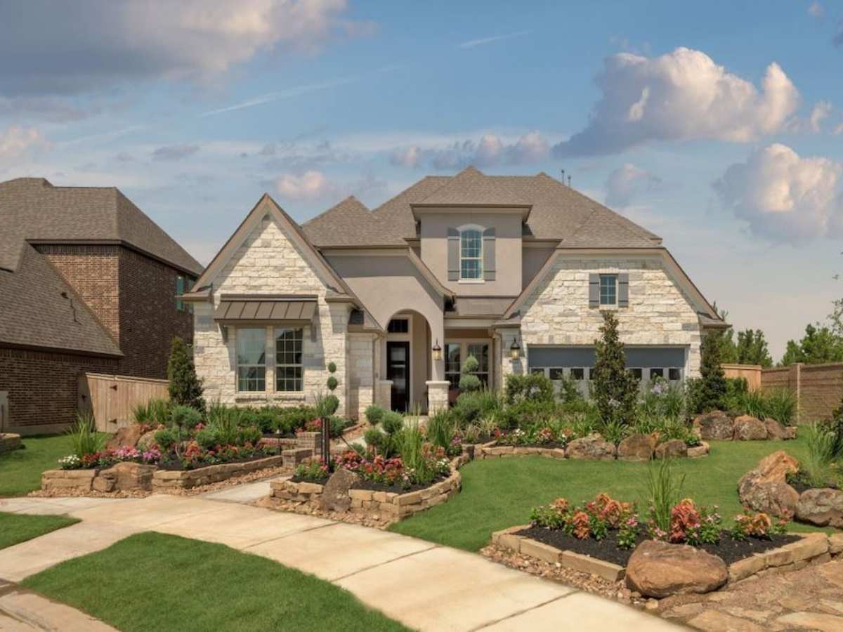 Large home for article Bridgeland - Howard Hughes for newcomers moving to Houston.