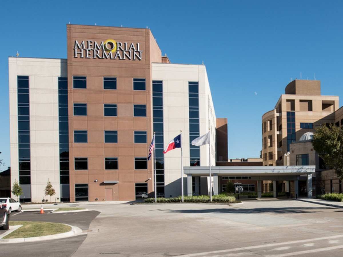 Picture of hospital for article Memorial Hermann Northeast